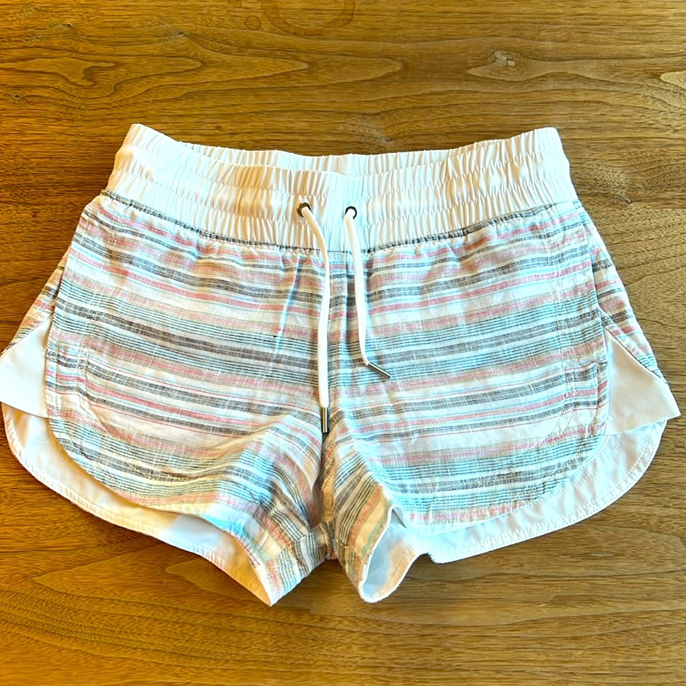 Athleta linen white striped beach shorts size 4 Almost new